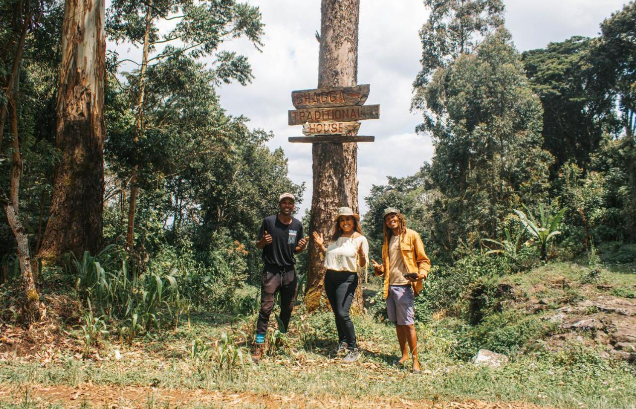 Mai Kilimanjaro Home Stay Marangu Esterno foto